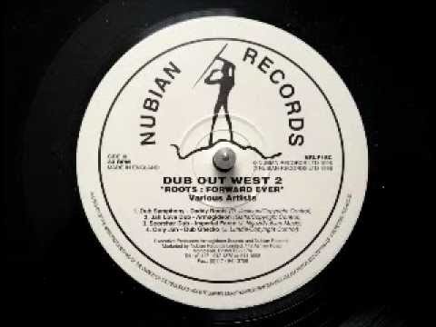Daddy Roots - Dub Symphony