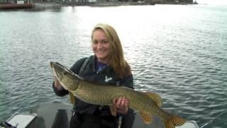 Trophy Northern Pike Fishing the St. Lawrence River