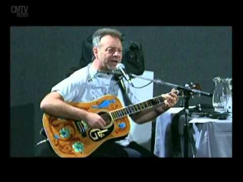 Len Gieco video La cultura es la sonrisa - Primer Congreso Latinoamericano 2001