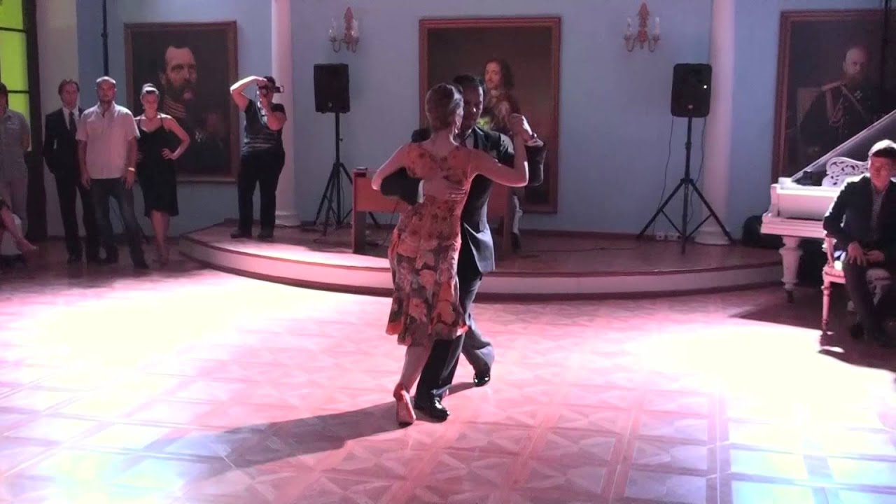 FABIAN PERALTA & Josefina Bermudez. Grand Milonga, St.-Petersbourg 09/2014