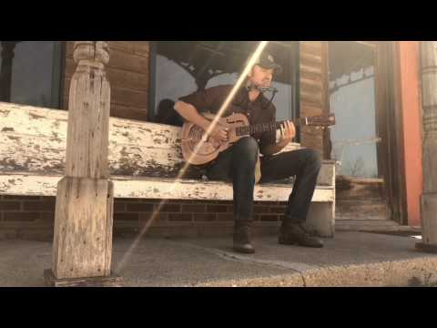 Roadside Pickin' - John the Revelator (Blind Willie Johnson)