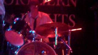 100 Monkeys - 38 Special