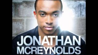 Kadr z teledysku Smile tekst piosenki Jonathan McReynolds feat. Ashley Washington