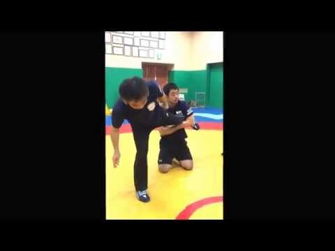 片足タックル Wrestling : Single Leg Attack(Head in)