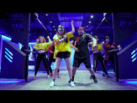SARNII DUU - Man on the Moon (ft Tempo) / Temuk Choreography