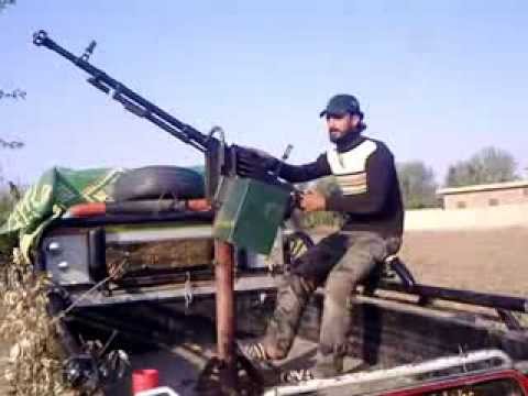 رباط أحد عناصر كتيبة أسود الجزيرة والفرات للتصدي للطيران الحربي في ريف دير الزور