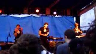 Metronomy hand motions