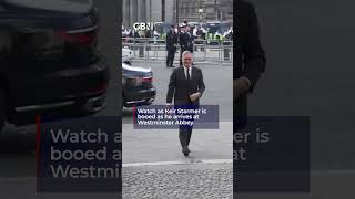 WATCH: Keir Starmer BOOED as Prime Minister enters Westminster Abbey