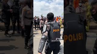 Download lagu kerja iya Joget iya #fypシ #polisiindonesia #brimob #jogettiktok #shorts mp3 Download lagu kerja iya Joget iya #fypシ #polisiindonesia #brimob #jogettiktok #shorts mp3