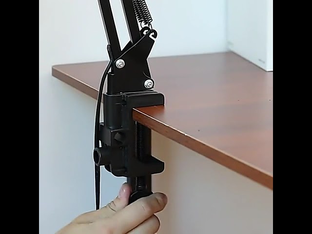 Vídeo relacionado con Velamp tl1203-b Charleston lámpara de mesa con clip