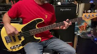Video thumbnail for Interstate Love Song [STP] Bass Cover by Dave's Bass Covers