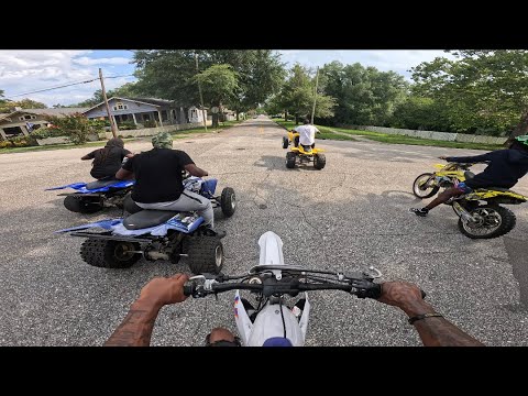 RIDING AROUND THE CITY (CRAZY POLICE CHASE😳)