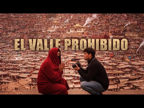 Nos infiltramos en el 'valle prohibido' de China: Larung Gar, la aldea de los 50mil monjes