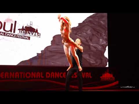 Oksana Sidorskaya & Max Savenets dance show from Bulgaria ( 01.04.2016)