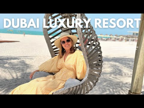 Exploring DUBAI's new LUXURY Holiday Destination