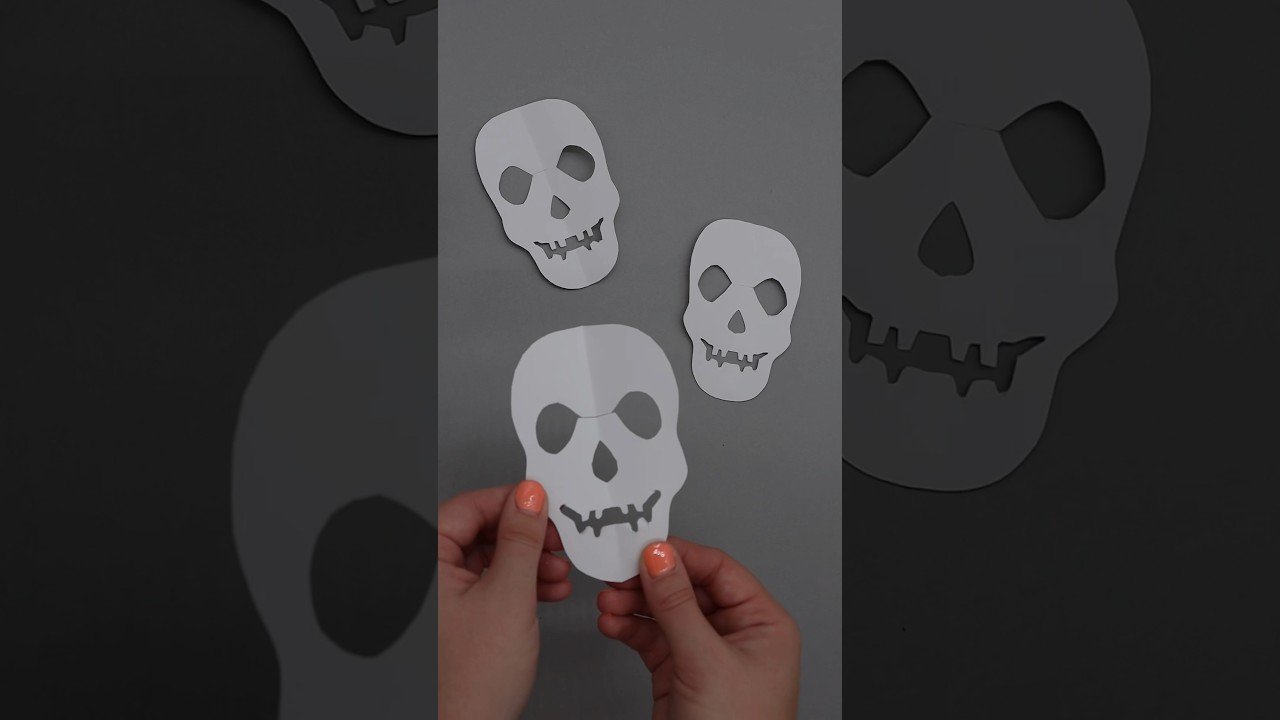 Paper Skull Cutout 💀 (very easy!) #shorts #halloween #papercrafts