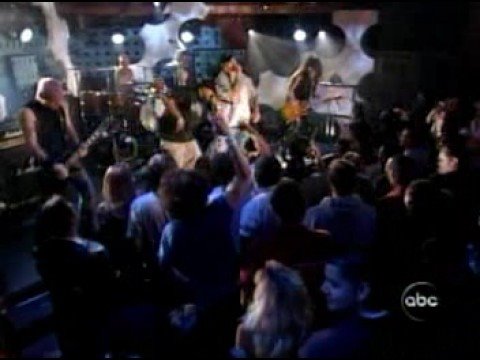 Rock superstar Velvet revolver feat. Cypress Hill Slash great solo