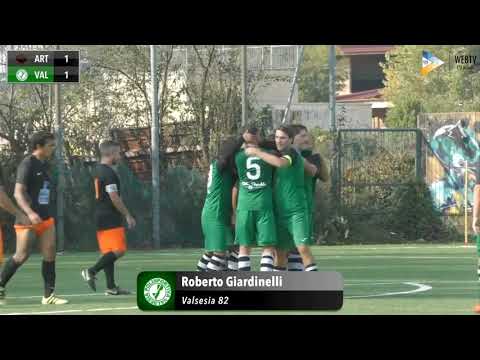 Non puoi averlo fatto davvero, Robi! 😱   Artademia Football Club - Valsesia 82