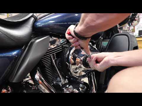 2016 Harley Tri Glide Ultra Air Filter Replacement