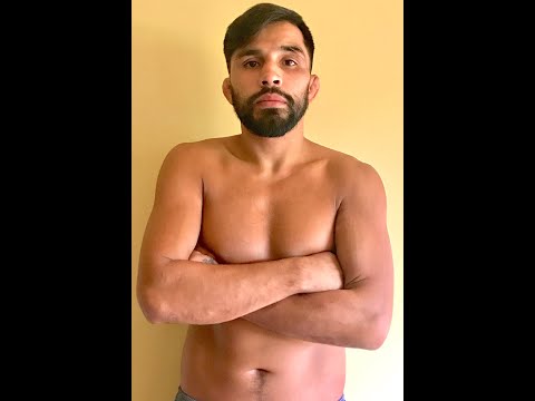 EC Boxing: Thanksgiving Throwdown: Steve Moore vs. Junior Hernandez