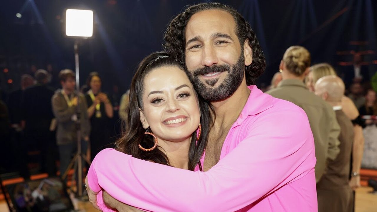 YouTube Thumbnail Downloader FULL HQ IMAGE