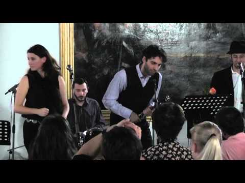 Pressburger Klezmer Band -- Siman tov, mazl tov