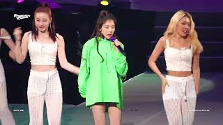 TAEYEON 태연 &#39;s...One Concert - COVER UP Fancam