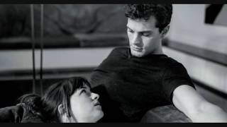 Nick Jonas & Nicki Minaj - Bom Bidi Bom (50 Sombras Más Oscuras)