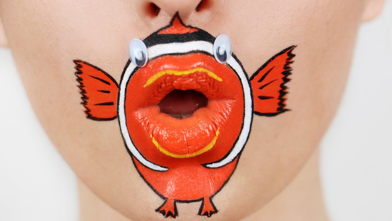 Fishy lips - Lip Art Tutorial