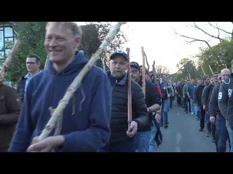 Das 2.Btl des Eicklinger Schützenregiment beim ersten Probemarsch in der Buerskopp.