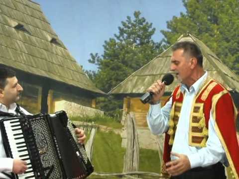 Cedo Cavic - Miks pesama - (LIVE) - Svrati u zavicaj - (TV Duga Plus 2014)