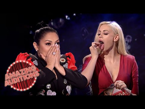 Vegas Magician SWALLOWS Razor Blades! DO NOT TRY THIS AT HOME! | Amazing Auditions