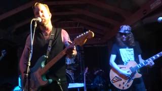 DEVON ALLMAN live TURN OFF THE WORLD at Earl's Hideaway in Sebastian, Florida