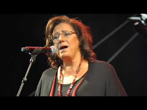 Δυό γυφτοπούλες, Μαρία Φαραντούρη