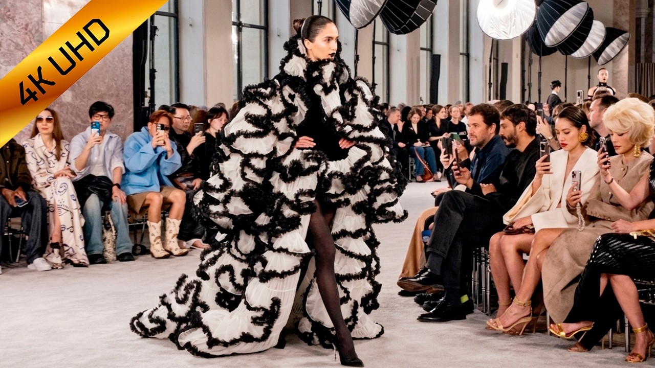 Schiaparelli | Haute Couture Fall Winter 2025/2026 | Paris