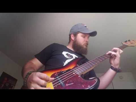 Short fretless bass improv