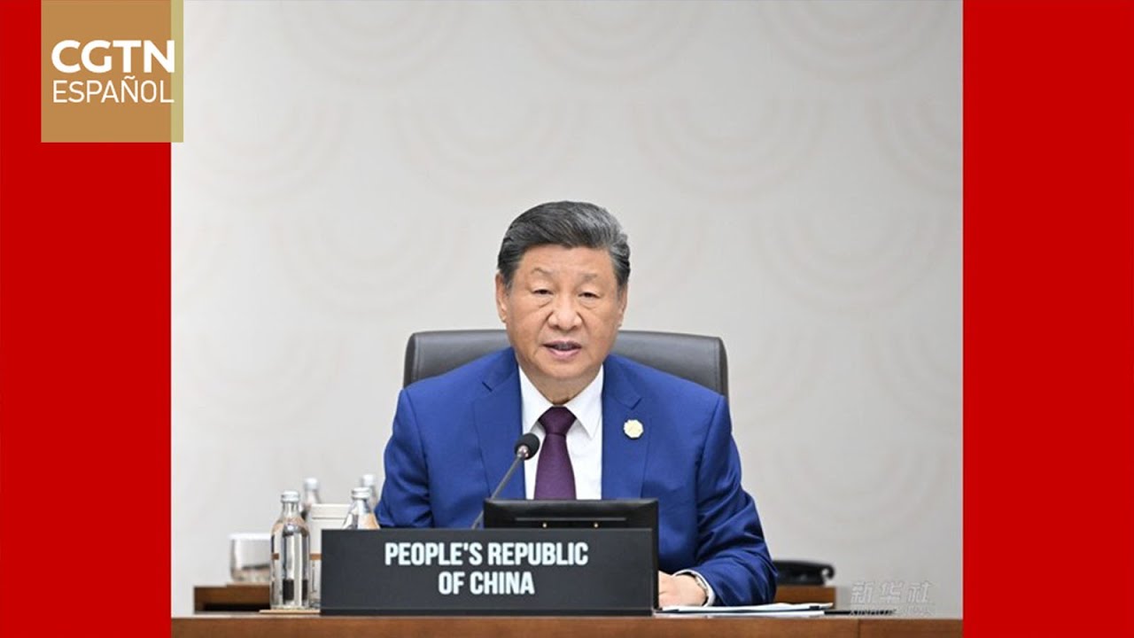 Xi Jinping asiste a la 32ª Reunión Informal de Líderes Económicos del APEC