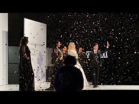 Показ дизайнера George Black. Гостиный двор