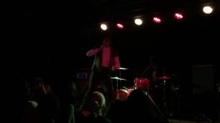 the garden all smiles over here :) live at the black sheep