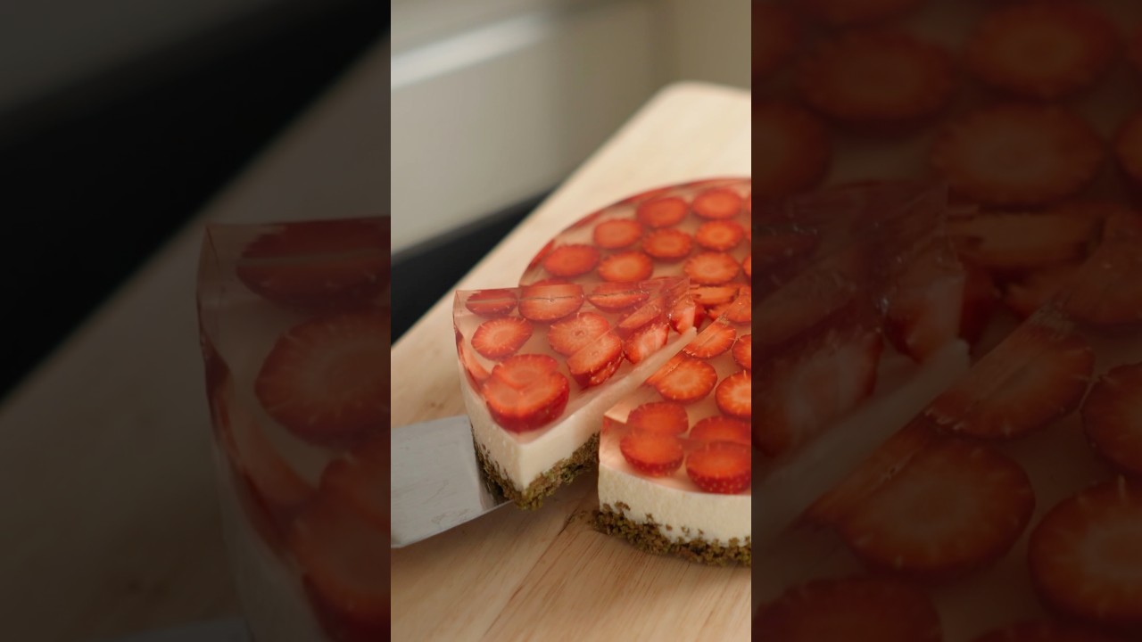 【ひな祭りにも】イチゴのレアチーズケーキ　#おやつラボ