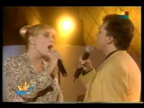 VALERIA LYNCH - Dúo con JAIRO - "Ave María"