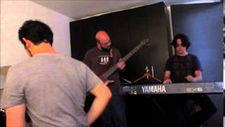 Tres Pisos Trío Dingy-Dong Day (Marc Johnson cover)