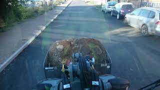 Operating The Very Nice Compact Loader Giant V 452T X tra HD