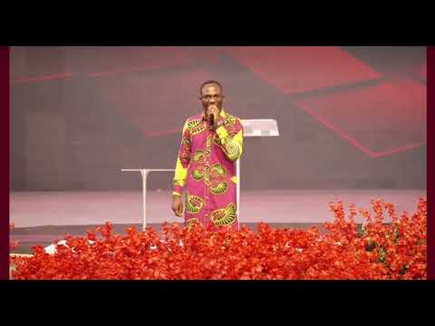 Watch How Pastor Paul Eneche Danced Massively to Lilian Nneji's 'Onwere Ihe Omere mu ' song