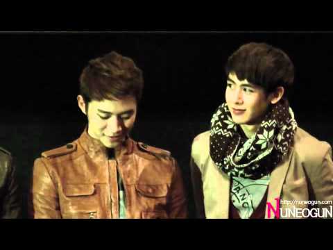 FANCAM 101106 JUNHO CGV moment