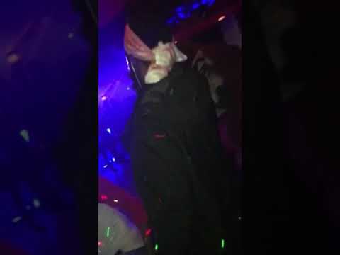 B Blou ft rockout blou -Shooters live