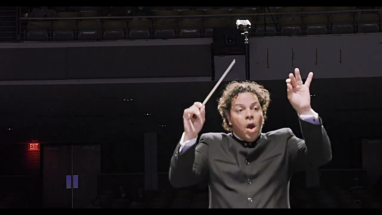 Wolfgang Amadeus Mozart 1756-1791 Serenade No 10, K 361