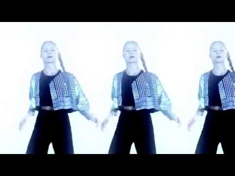 Niko Schwind & Uone - Mr. Plastik [Stil vor Talent]