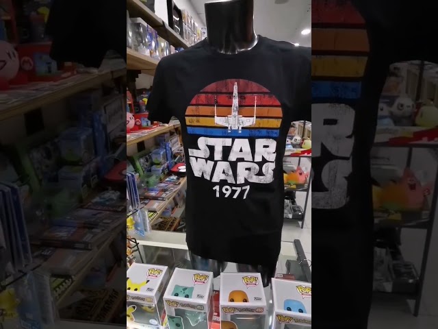 Vídeo relacionado con Star Wars Classic Artwork Logo Camiseta para mujer