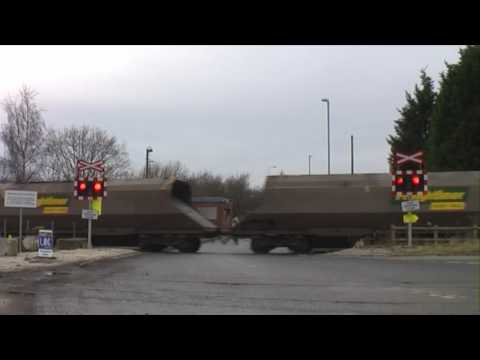 66601 on 4F02, 07:25, Garston - Ellesmere Port Manisty Wharf